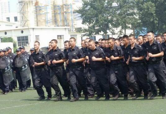 襄陽(yáng)獵鷹保安公司告訴你如何做我自我保護(hù)